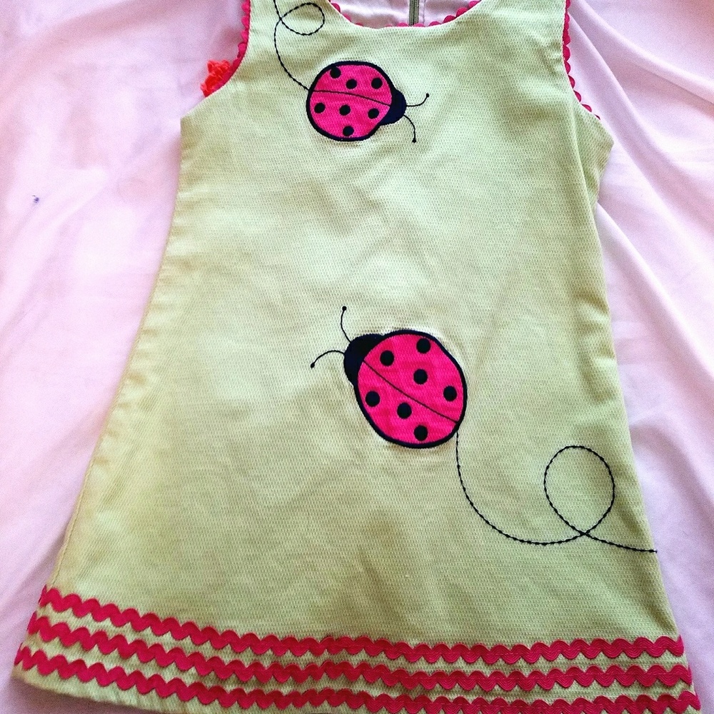 Girls sz 2 T hartstrings dress